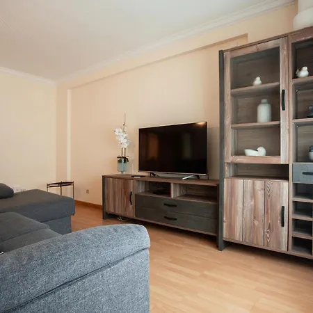 Modern 2-bedroom Flat In Odivelas Apartamento