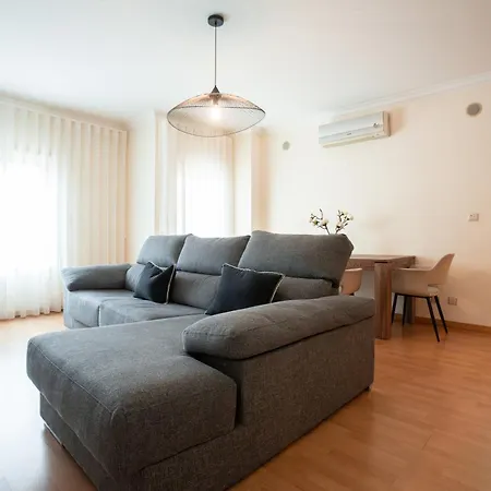 Apartamento Modern 2-bedroom Flat In Odivelas *