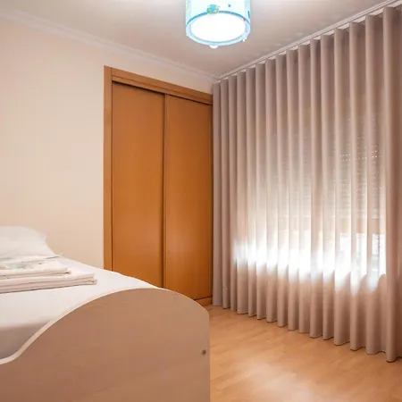 Lägenhet Modern 2-bedroom Flat In Odivelas *